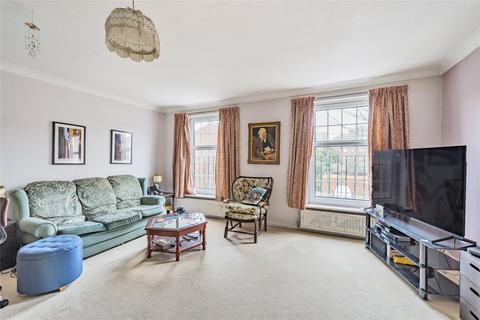 4 bedroom end of terrace house for sale - Staines, Surrey TW18
