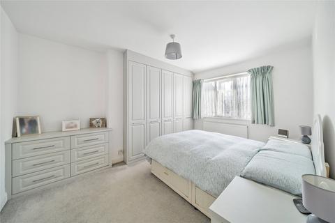 22 Stanhope Heath, Stanwell, Staines-upon-thames, TW19 7PH