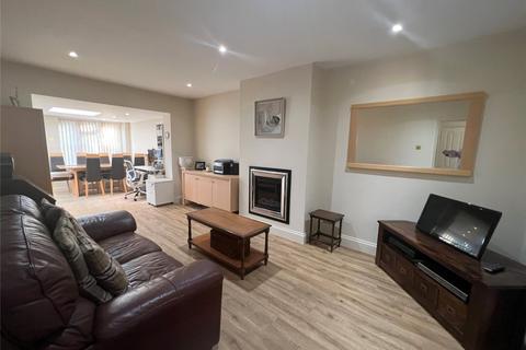 71 Brightside Avenue, Staines-upon-thames, TW18 1NF
