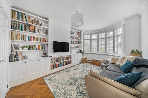 13 Gordon Close, Staines-upon-thames, TW18 1AP