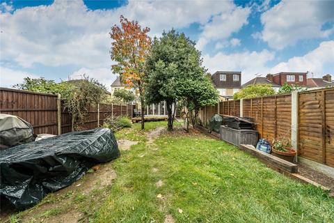 13 Gordon Close, Staines-upon-thames, TW18 1AP