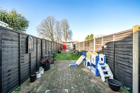 19 Staveley Road, Ashford, TW15 1TF