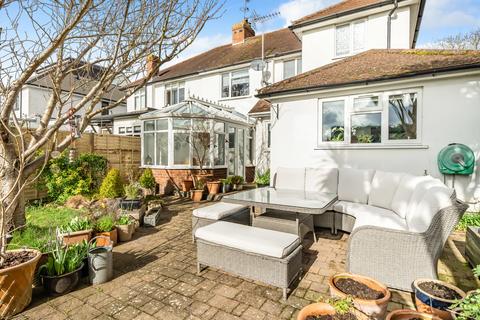 4 bedroom semi-detached house for sale - Staines, Surrey TW18