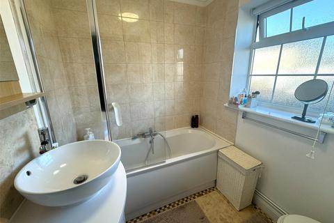 18 Longford Avenue, Staines-upon-thames, TW19 7SJ