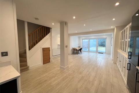59 Holywell Way, Stanwell, Staines-upon-thames, TW19 7SG
