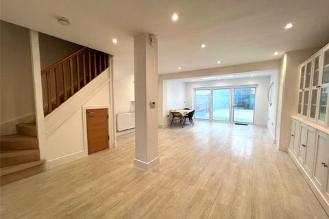 59 Holywell Way, Stanwell, Staines-upon-thames, TW19 7SG
