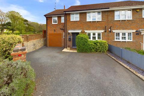 4 bedroom semi-detached house for sale, Buckingham Close, Shoreham by Sea