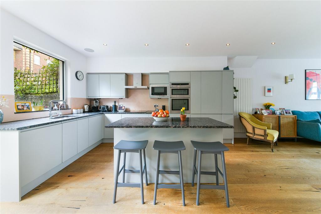 Kitchen/Living Room