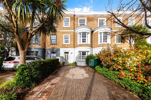 61 Middleton Road, London, E8 4EE