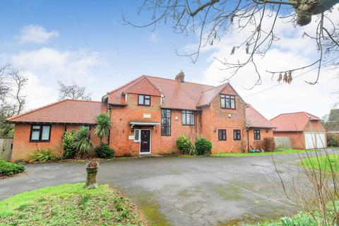 5 bedroom detached house for sale, Orsett Road, Horndon On The Hill