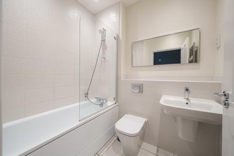 10 Fiver Close, Whitchurch, RG28 7FN