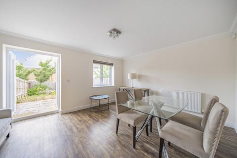 10 Fiver Close, Whitchurch, RG28 7FN