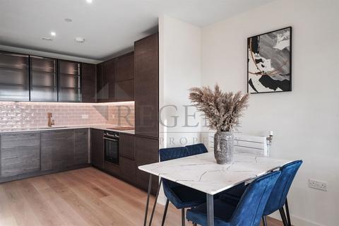 2 bedroom apartment to rent, Riverscape, Royal Crest Avenue, E16