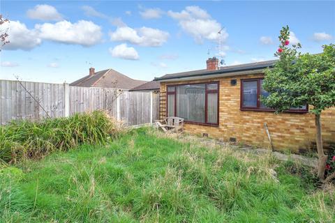 2 bedroom bungalow for sale, Sairard Gardens, Leigh-on-Sea, Essex, SS9