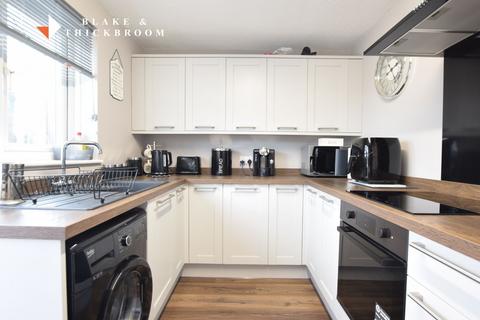 1 Caterham Close, Clacton-on-sea, CO16 8FL
