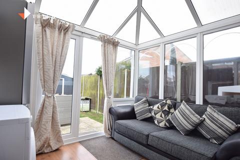 1 Caterham Close, Clacton-on-sea, CO16 8FL