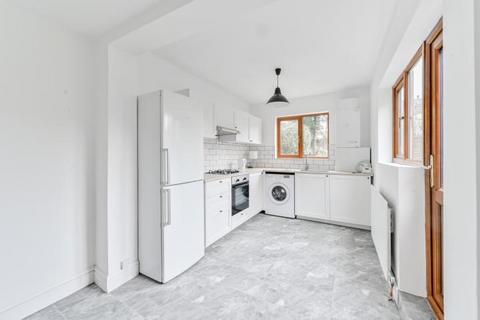 1 bedroom flat for sale, 18A Hampshire Road, London, N22 8LR