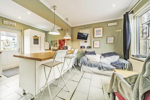 3 The Close, Beckenham, BR3 4AP