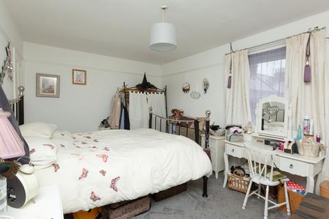 56 Westfield Road, Birchington, CT7 9RN
