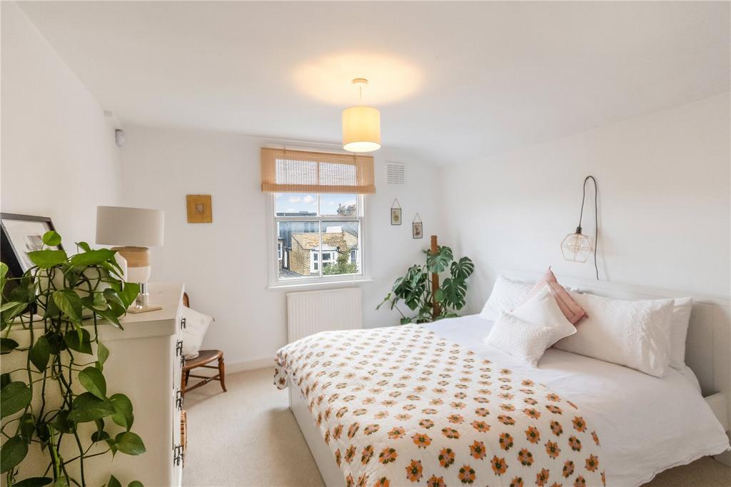 Bedroom P1