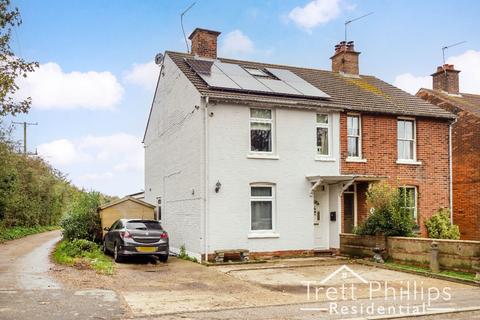 5 bedroom semi-detached house for sale - Winterton Road, Hemsby