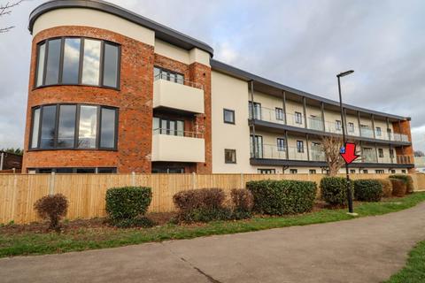 2 bedroom apartment for sale, Station Road, Hayling Island