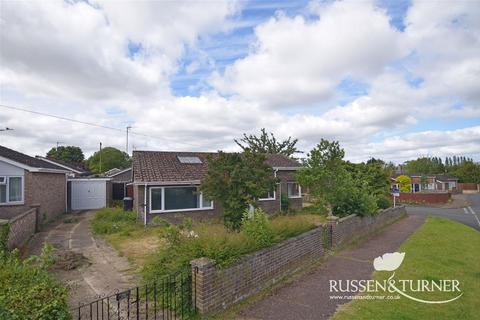 3 bedroom detached bungalow for sale, Villebois Road, King's Lynn PE33