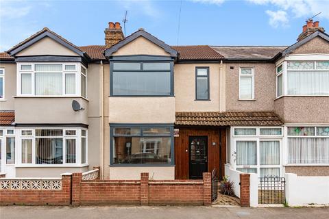 16 Brooklands Road, Romford, RM7 7DX
