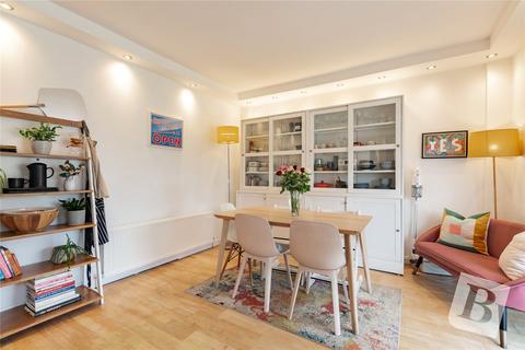 16 Brooklands Road, Romford, RM7 7DX