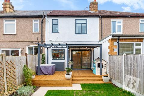 16 Brooklands Road, Romford, RM7 7DX