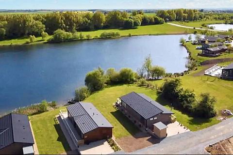 2 bedroom holiday lodge for sale, Heron Lakes, Routh HU17