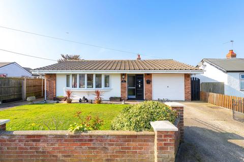 3 bedroom detached bungalow for sale, Fakes Road, Hemsby