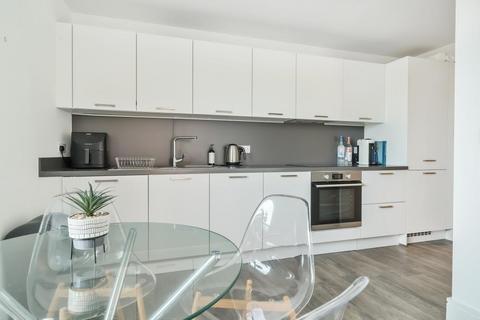 2 bedroom flat for sale, High Wycombe,  Buckinghamshire,  HP11