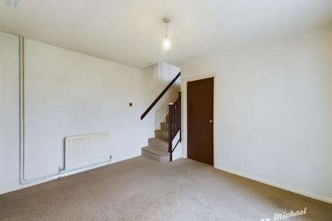 50 Iris Close, Aylesbury, HP21 8YZ