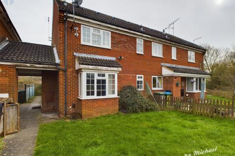 50 Iris Close, Aylesbury, HP21 8YZ