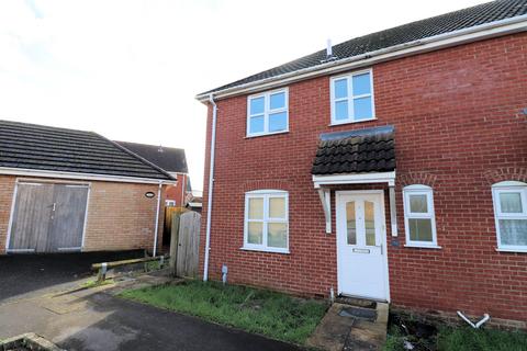 3 bedroom end of terrace house for sale, Ostlers Road, Downham Market PE38