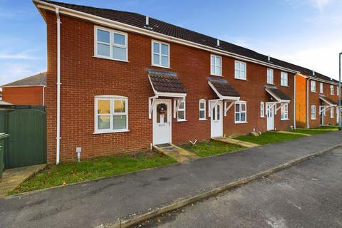 3 bedroom end of terrace house for sale, Ostlers Road, Downham Market PE38