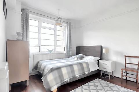 1 bedroom flat for sale, Brixton Hill, London SW2
