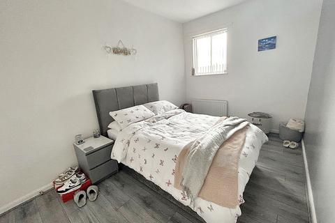 2 bedroom flat for sale - Howard Street, North Shields, Tyne and Wear, NE30 1AW