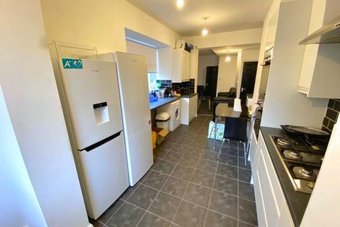 6 bedroom house share to rent - Weaste  Lane, Salford