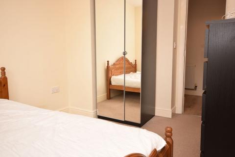 2 bedroom flat to rent - Hermand Street, Slateford, Edinburgh, EH11