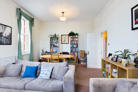 2 bedroom flat to rent, Clocktower Drive, Southsea PO4