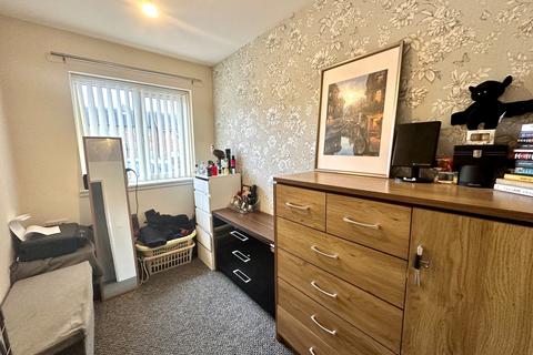 2 bedroom semi-detached bungalow for sale, Cophall Street, Tipton DY4