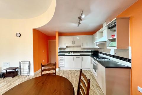 2 bedroom flat for sale - Ladybank Avenue, Preston PR2