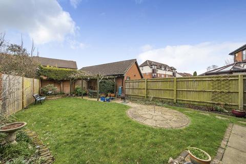4 bedroom detached house for sale, Bicester,  Oxfordshire,  OX26