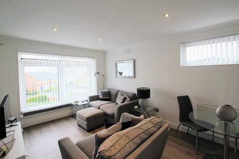 2 bedroom flat to rent, Dunlin Court, Gateacre L25