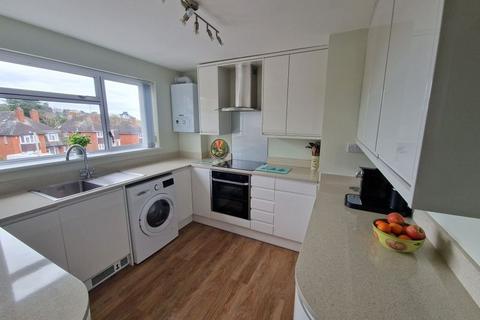 2 bedroom flat for sale, Douglas Avenue, Exmouth, EX8 2BY