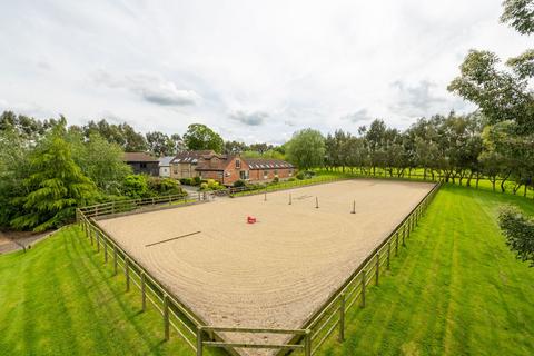 8 bedroom equestrian property for sale, Huntingdon PE28