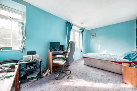 8 Englefield Crescent, Orpington, BR5 2HZ