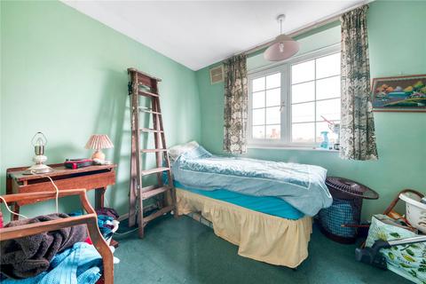 8 Englefield Crescent, Orpington, BR5 2HZ